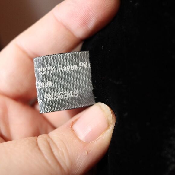 V. Fraas Black Velvet Long Fringe Wrap Scarf Elegant Evening Accessory - Picture 11 of 12